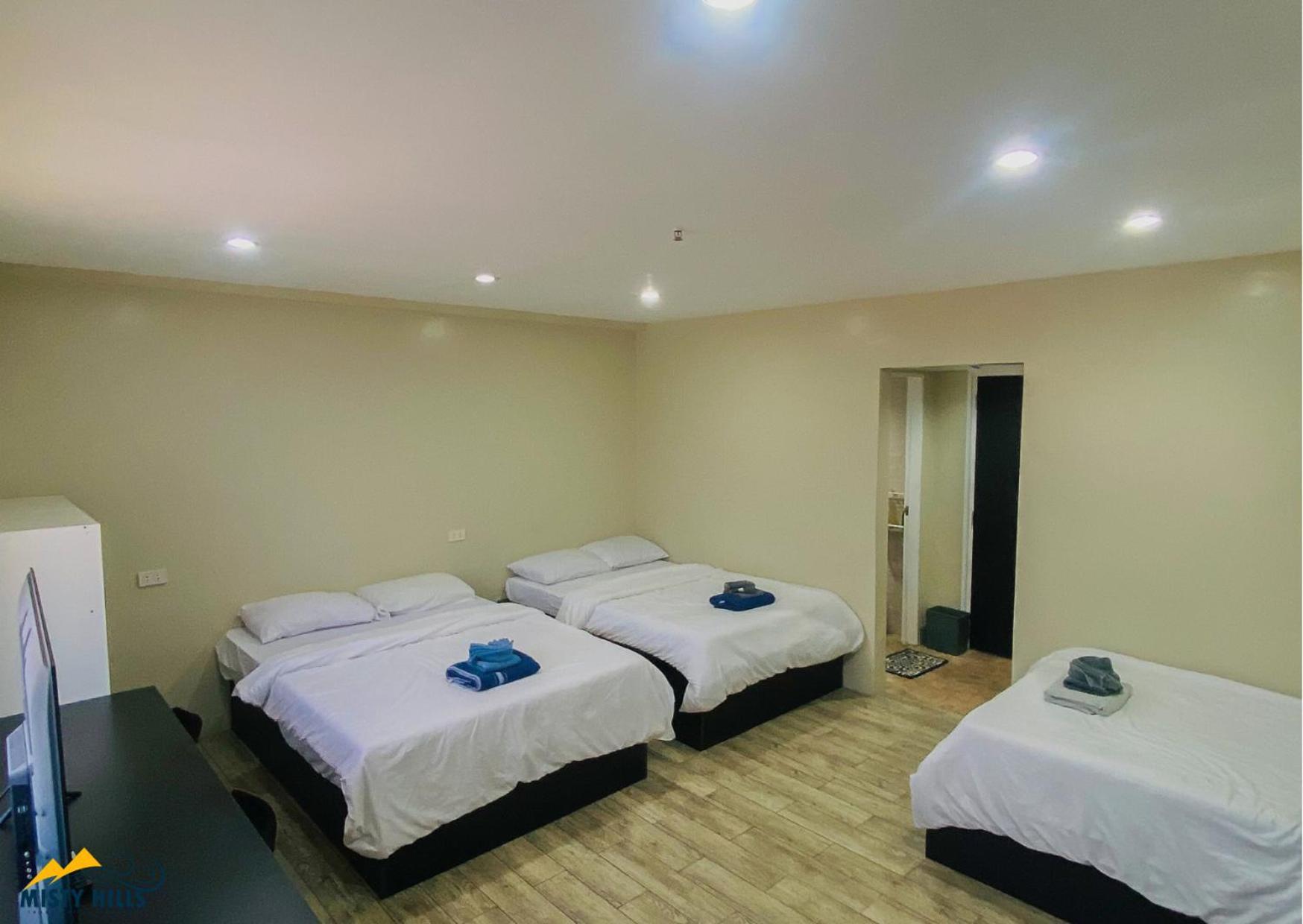 Aparthotel Misty Hills Baguio City Esterno foto