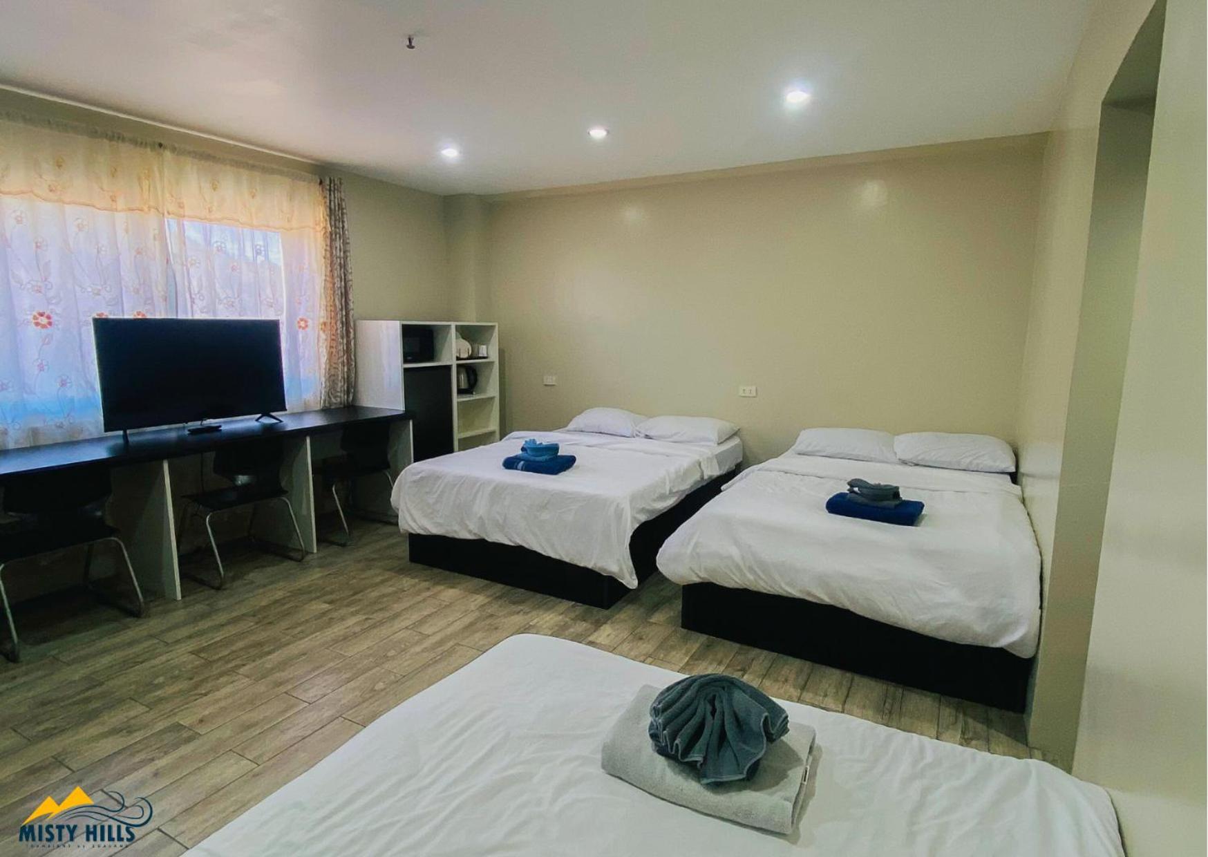 Aparthotel Misty Hills Baguio City Esterno foto