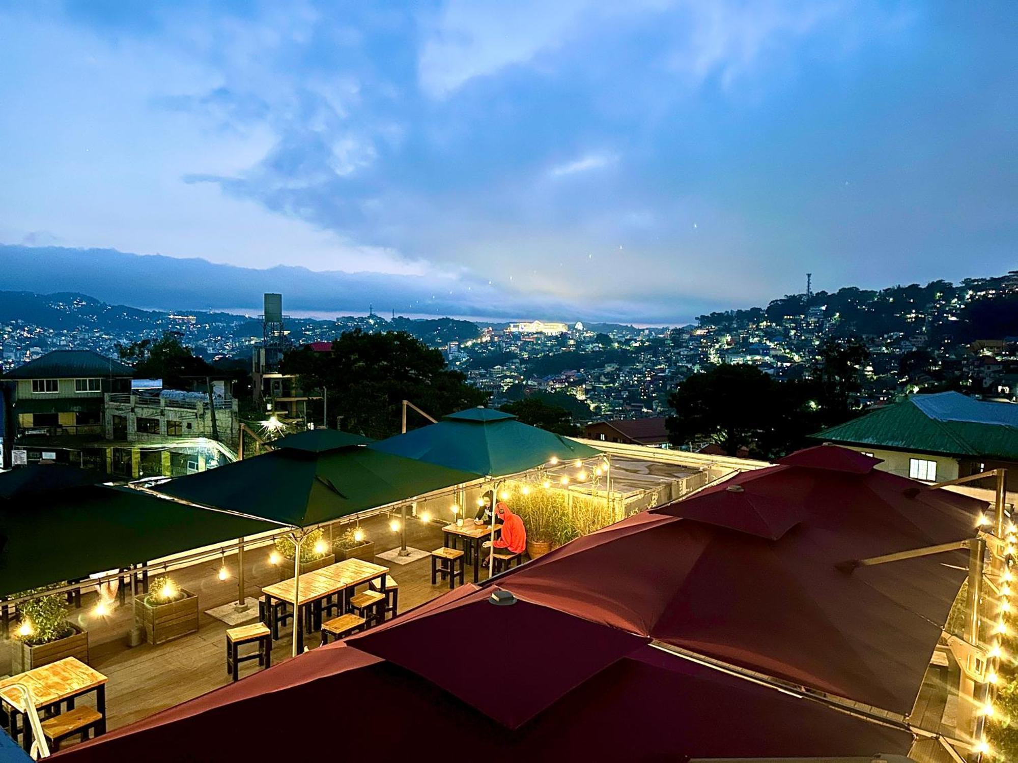 Aparthotel Misty Hills Baguio City Esterno foto